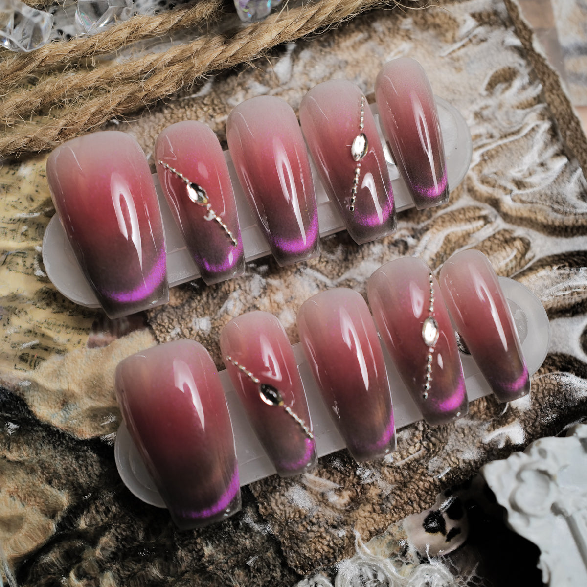 Miss Violet High-Quality PressOn Nails